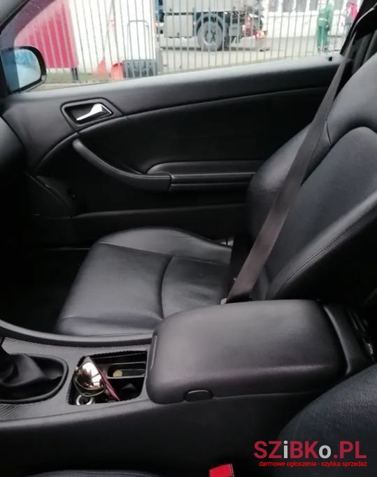 2003' Mercedes-Benz Klasa C photo #6