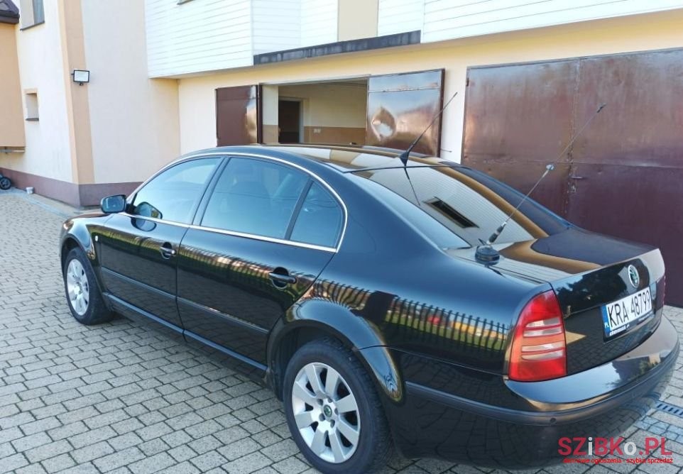 2004' Skoda Superb photo #3