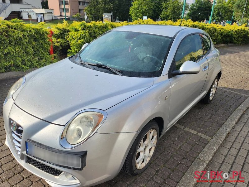 2009' Alfa Romeo MiTo photo #3