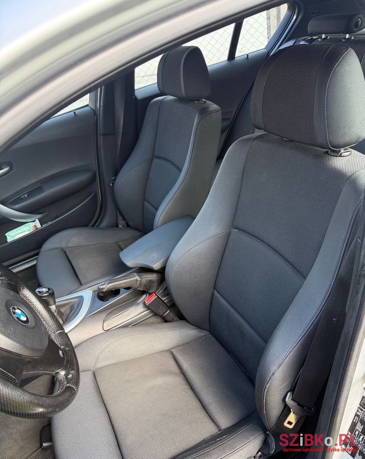 2007' BMW 1 Series 118I photo #4