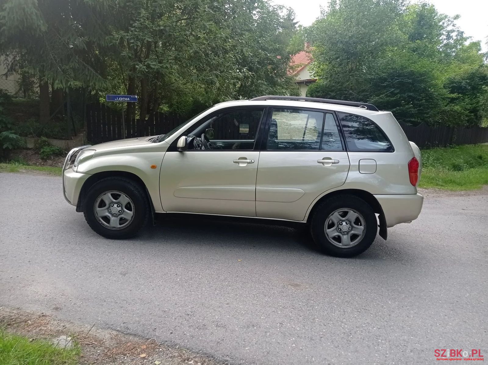 2001' Toyota RAV4 photo #4