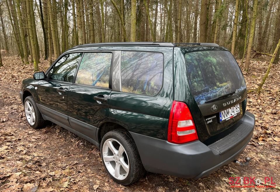 2004' Subaru Forester photo #3