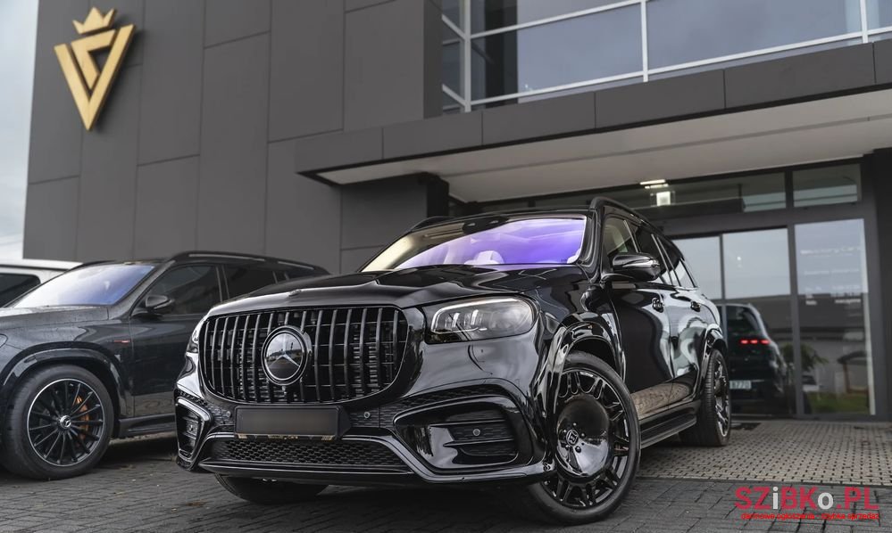 2023' Mercedes-Benz GLS photo #1