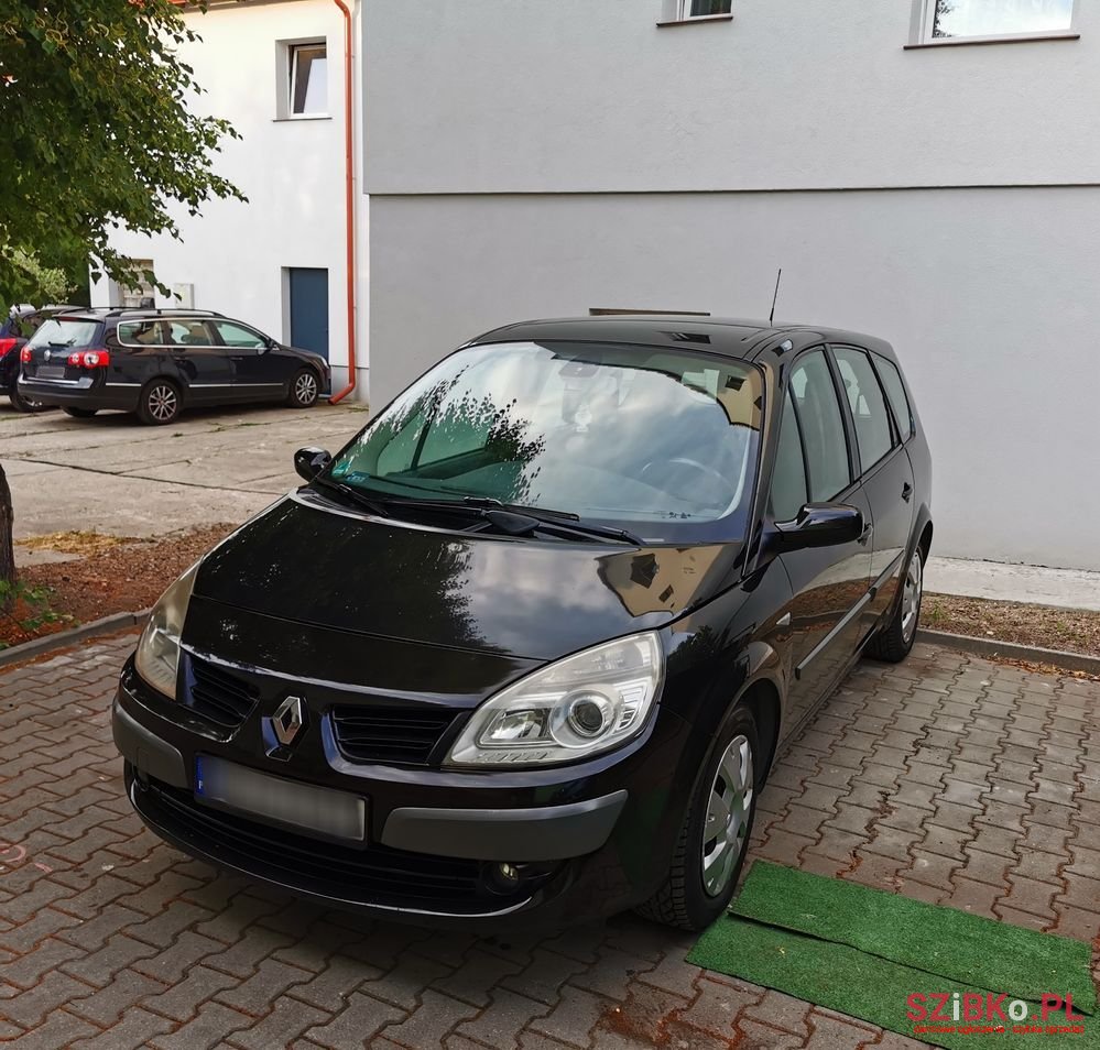 2006' Renault Scenic photo #1