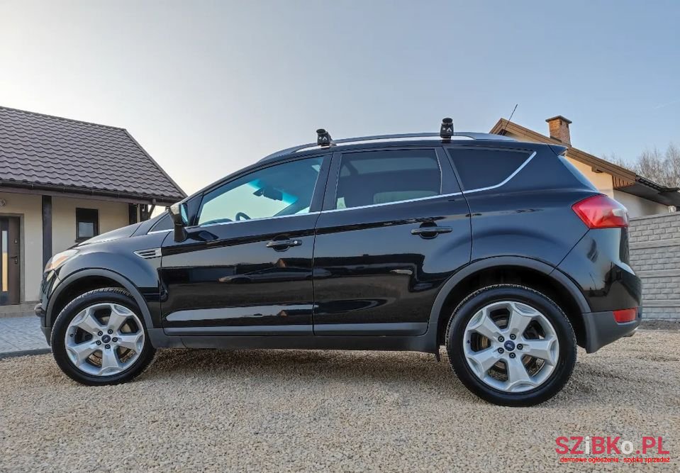 2009' Ford Kuga Titanium photo #3