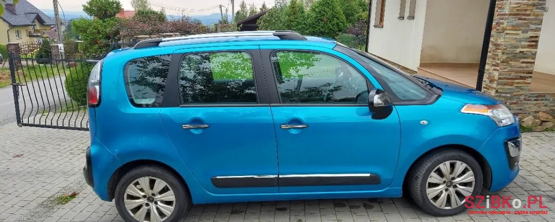 2013' Citroen C3 Picasso photo #2