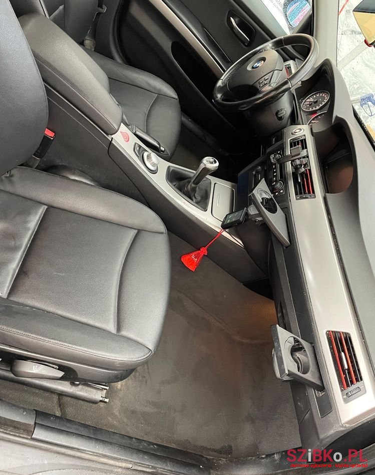 2006' BMW 3 Series 318I photo #6