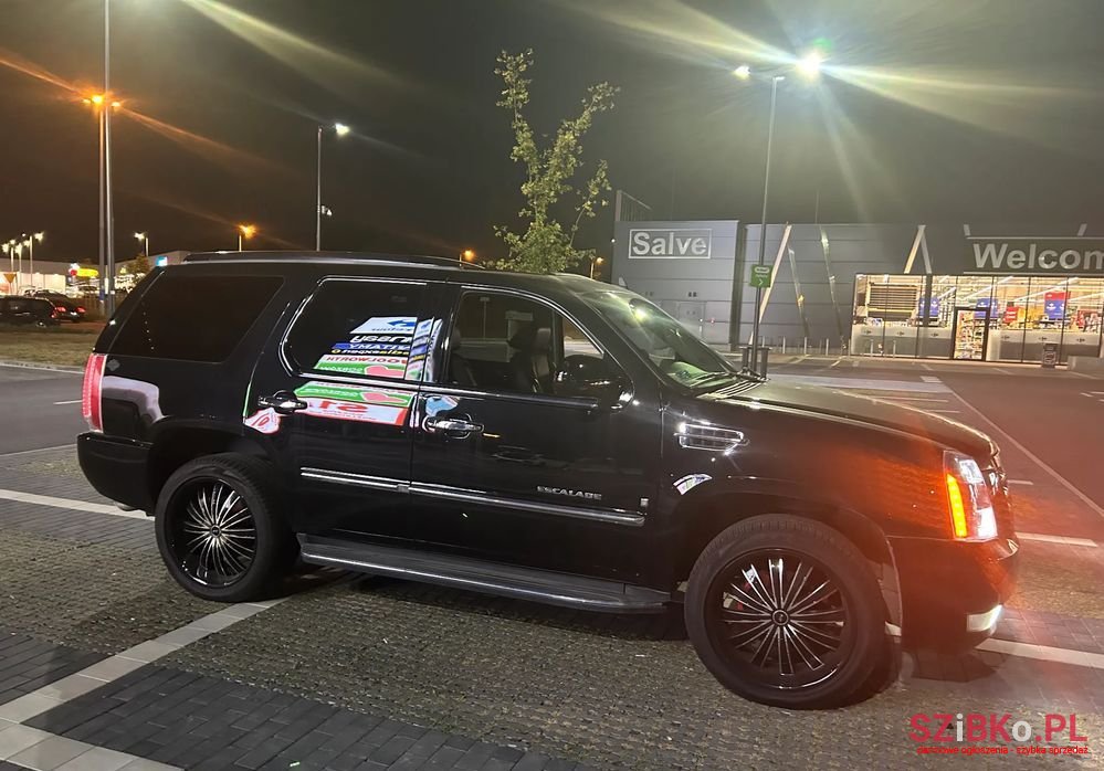 2008' Cadillac Escalade 6.2 V8 Platinum photo #2