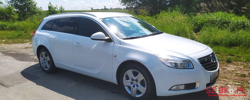 2009' Opel Insignia 2.0 Cdti photo #1
