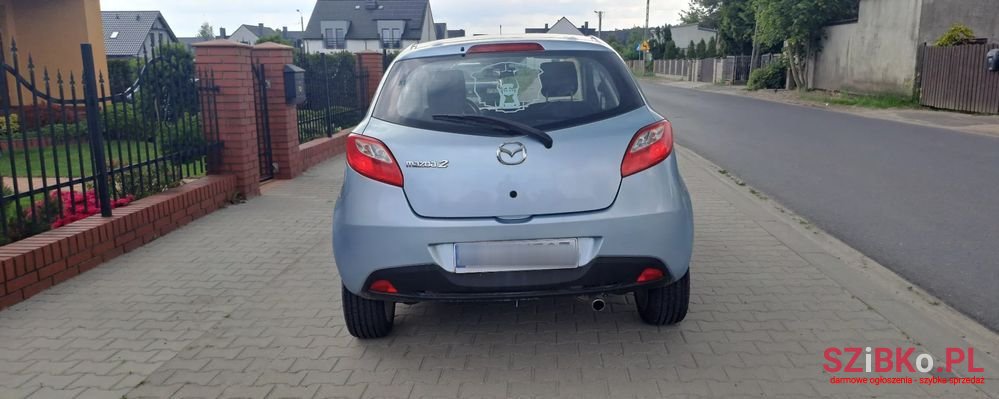 2008' Mazda 2 1.3 Sport Impression photo #4