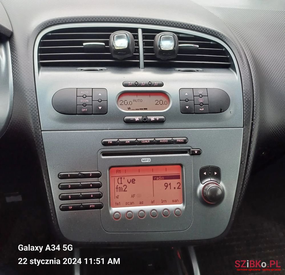 2008' SEAT Altea XL 2.0 Tdi Stylance photo #3