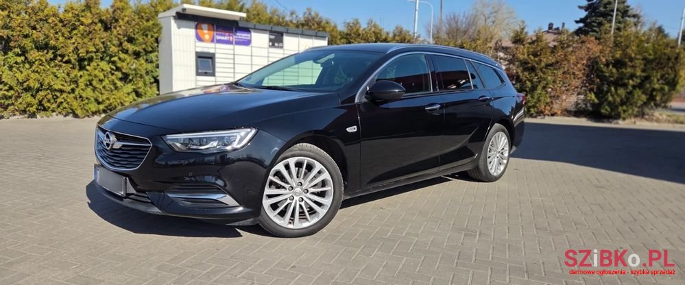 2018' Opel Insignia photo #3
