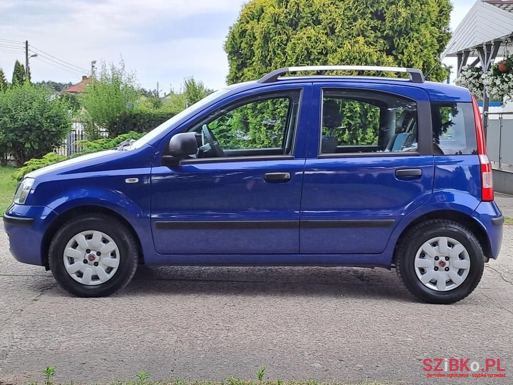 2010' Fiat Panda photo #5