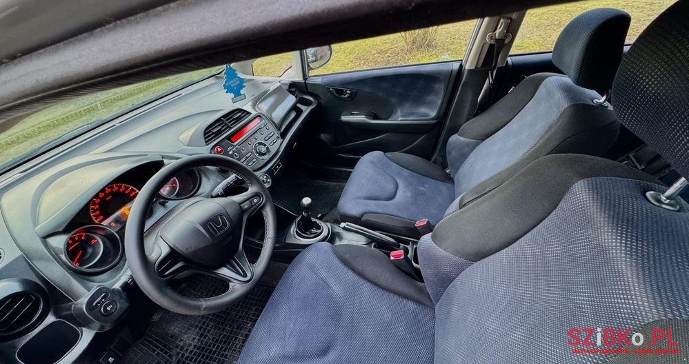 2013' Honda Jazz photo #5