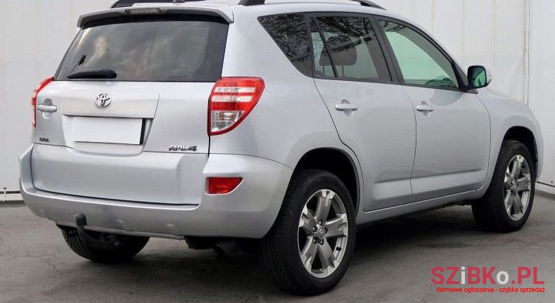 2012' Toyota RAV4 photo #3