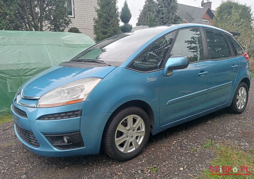 2008' Citroen C4 Picasso photo #1