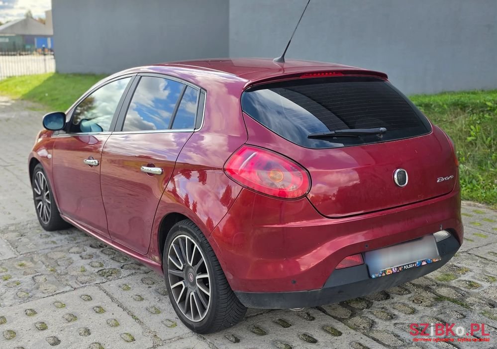 2012' Fiat Bravo photo #2