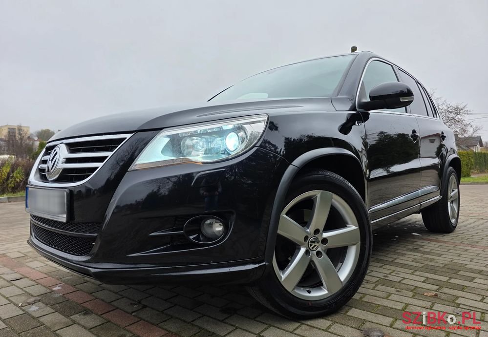 2008' Volkswagen Tiguan photo #1