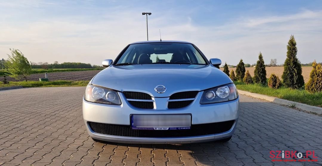 2006' Nissan Almera photo #6