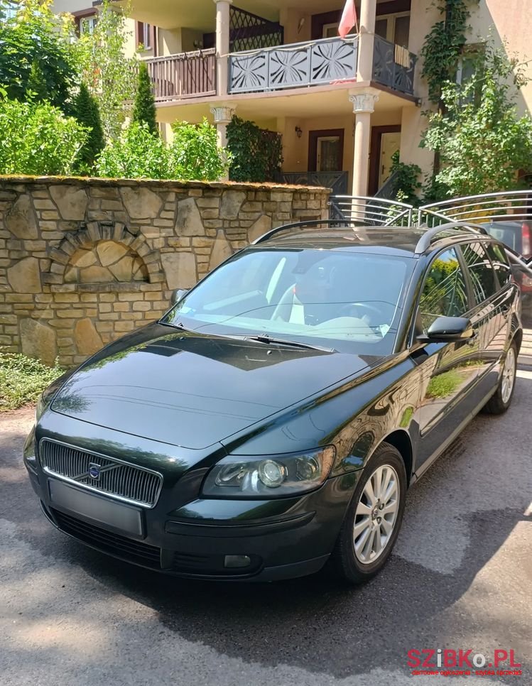 2005' Volvo V50 2.0D photo #6