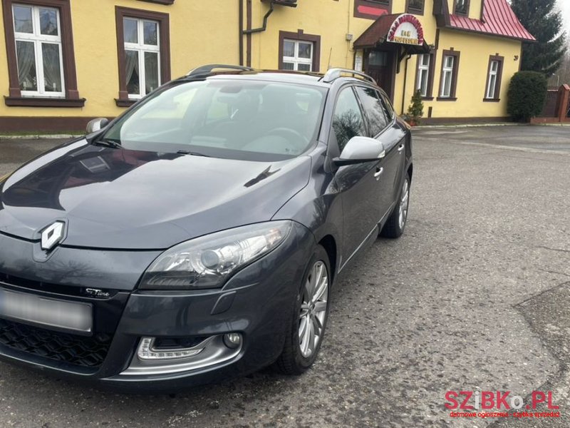 2012' Renault Megane photo #1