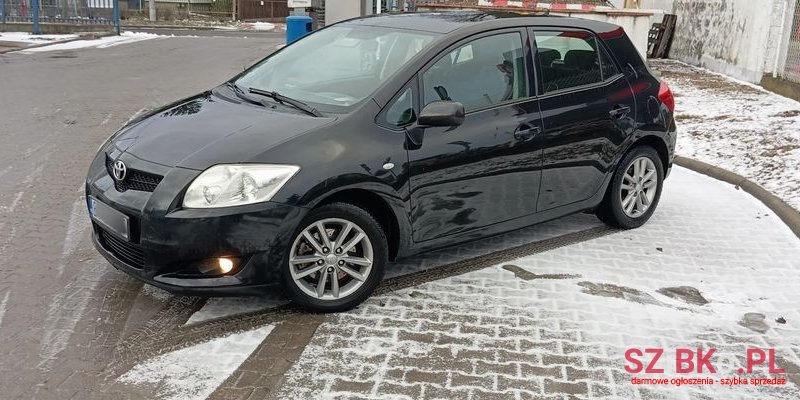 2009' Toyota Auris 2.0 D-4D Prestige photo #1