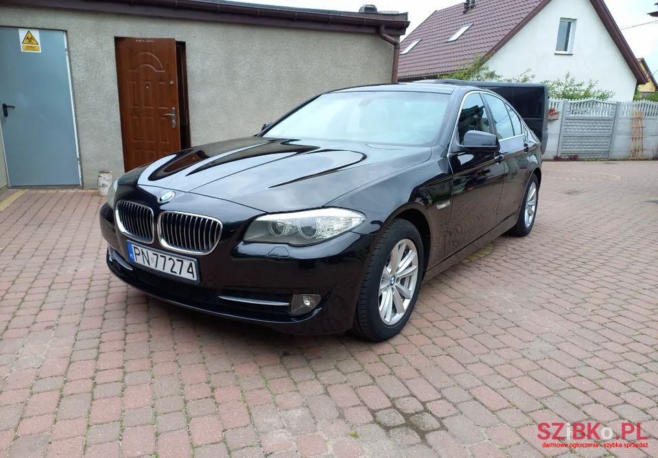 2011' BMW Seria 5 photo #1