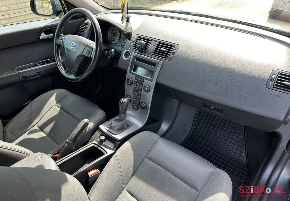 2006' Volvo V50 2.0D photo #5