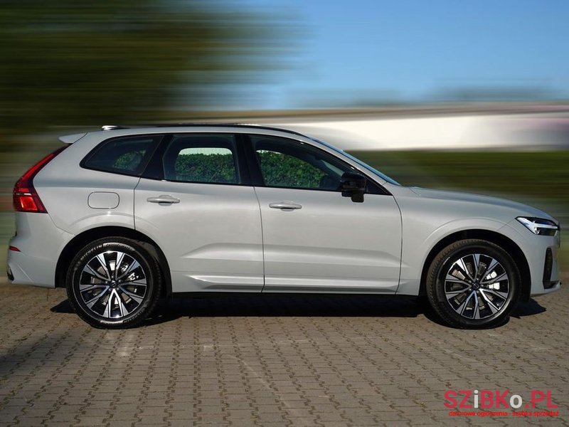 2024' Volvo Xc 60 photo #4