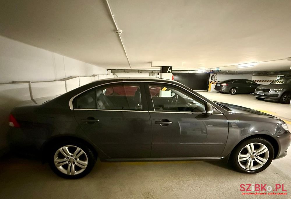 2009' Kia Magentis 2.0 Crdi Silver photo #3