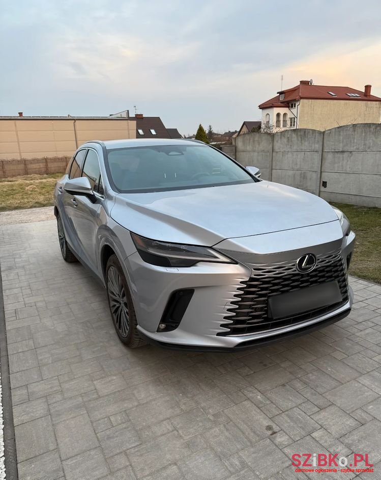 2024' Lexus RX photo #3