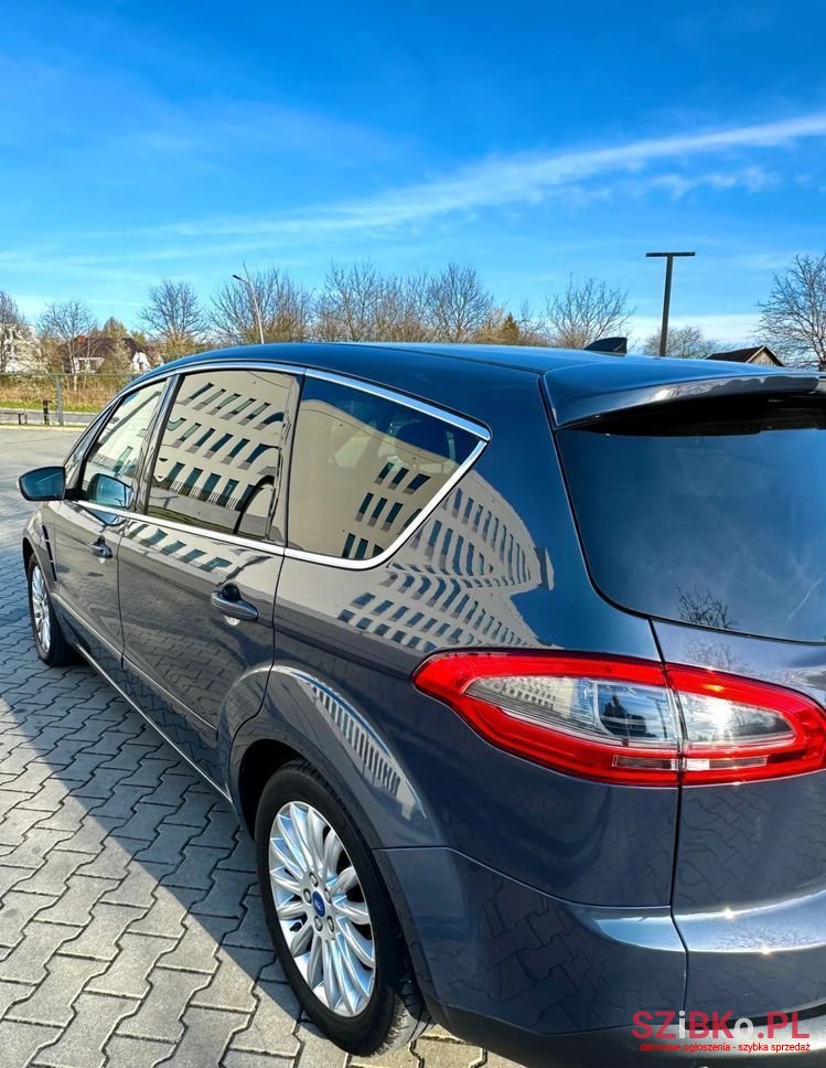 2011' Ford S-Max photo #5