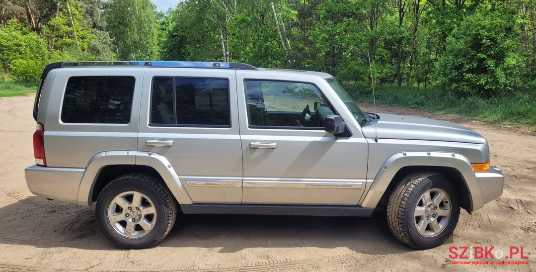 2006' Jeep Commander photo #5