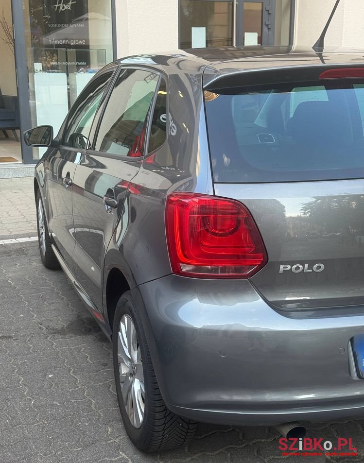 2014' Volkswagen Polo photo #4