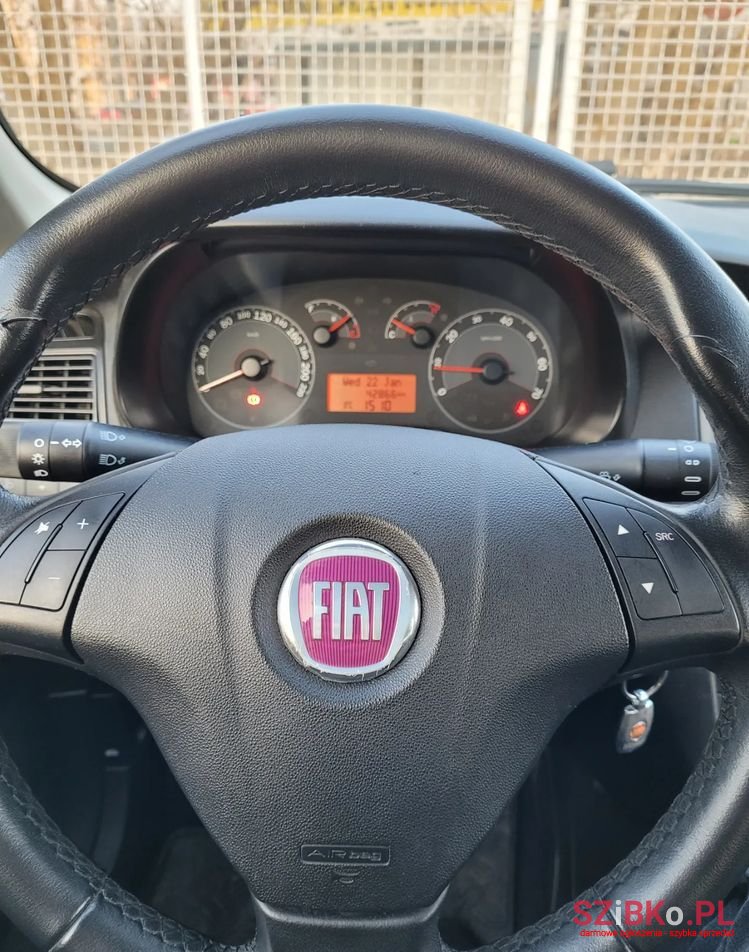 2007' Fiat Linea 1.4 Dynamic photo #2