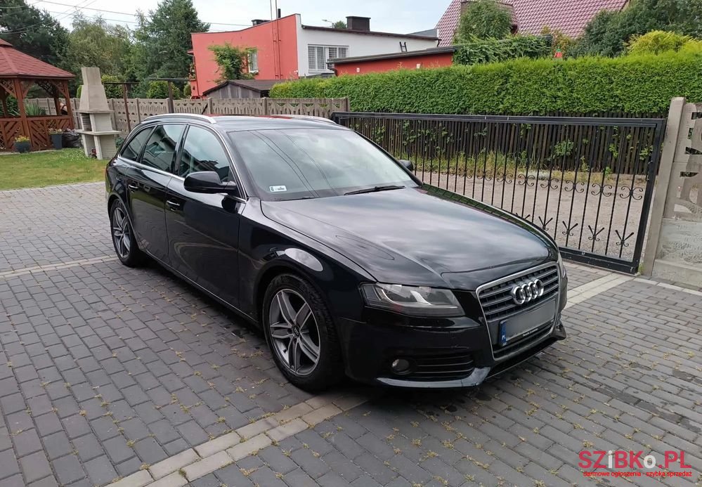 2010' Audi A4 2.0 Tdi E photo #4