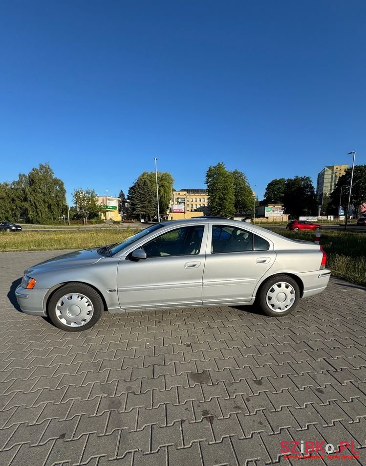 2005' Volvo S60 2.0T Summum photo #4