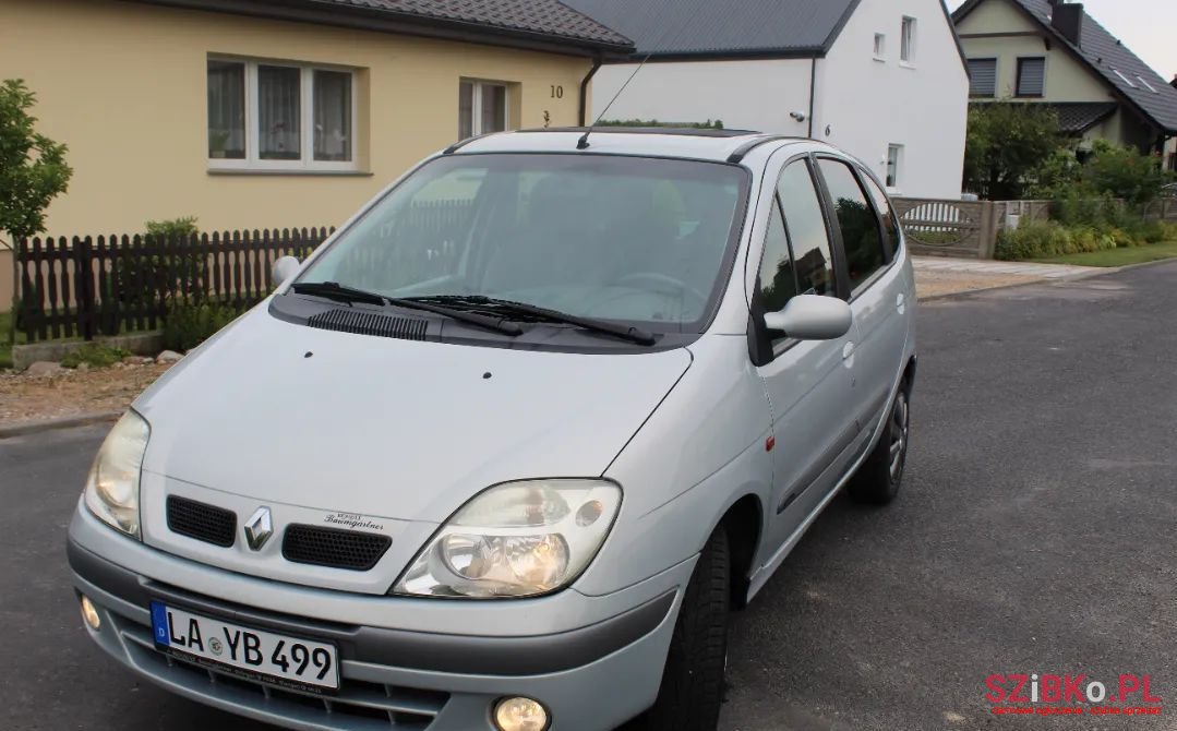 2002' Renault Scenic photo #2