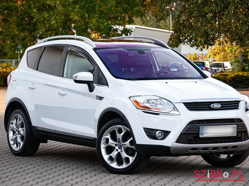 2011' Ford Kuga 2.5 4X4 Titanium photo #2