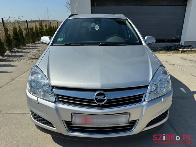 2009' Opel Astra Iii 1.7 Cdti Ecoflex photo #4