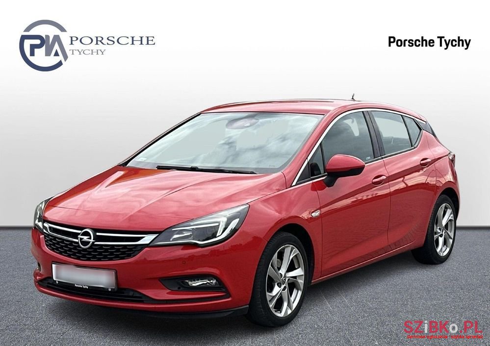 2017' Opel Astra photo #1