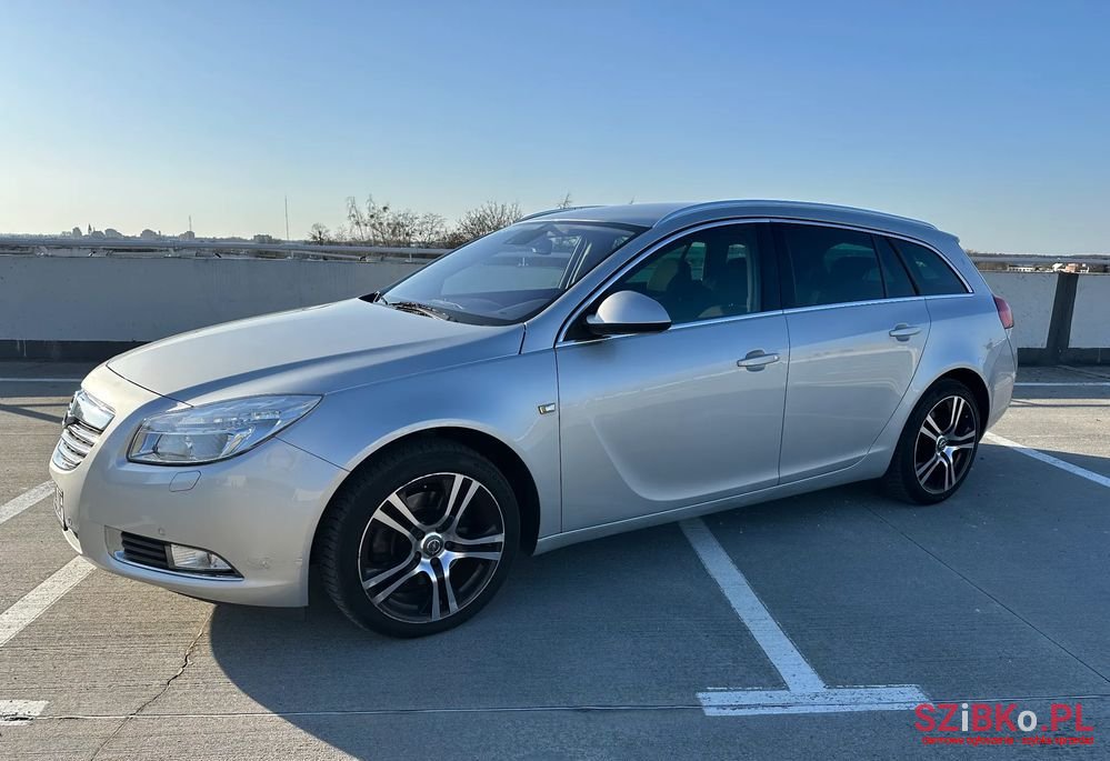 2011' Opel Insignia 2.0 Cdti photo #5