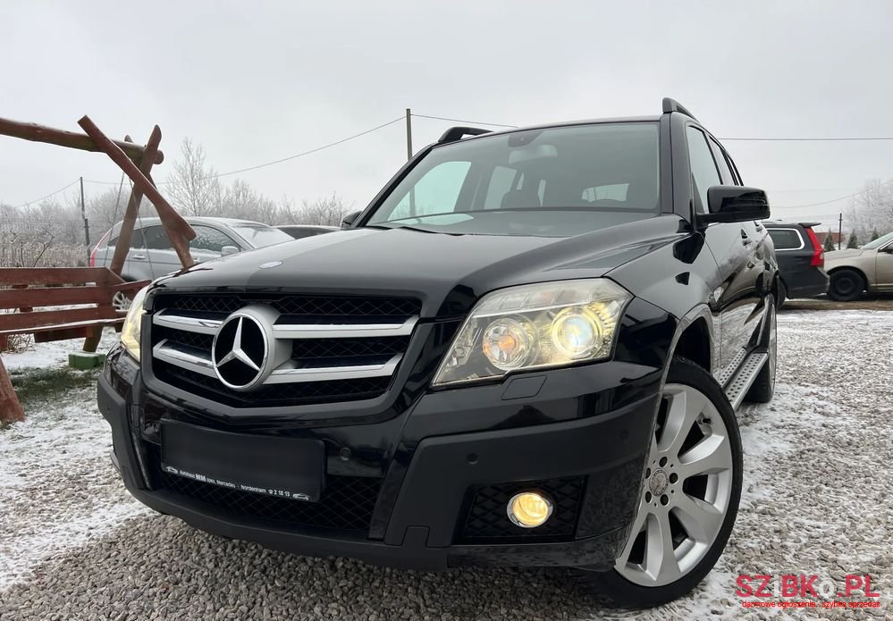 2008' Mercedes-Benz GLK 350 Cdi 4-Matic photo #1