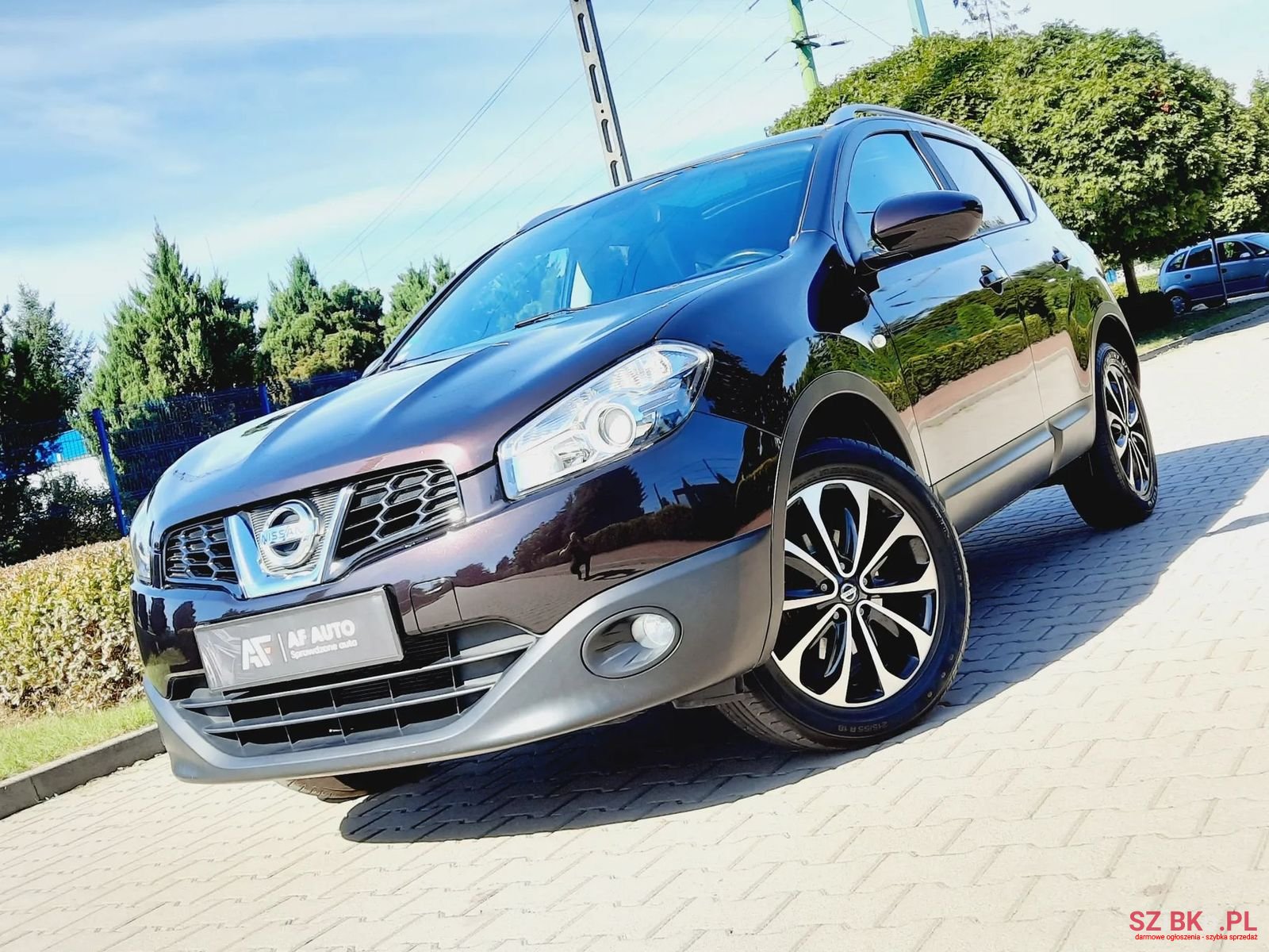 2011' Nissan Qashqai photo #1