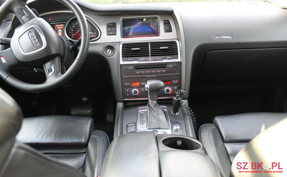 2007' Audi Q7 photo #5