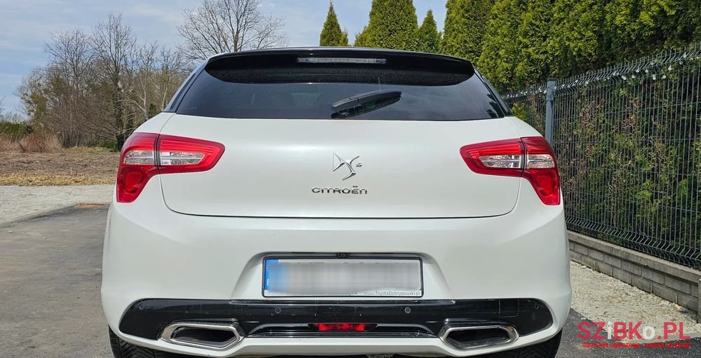 2012' Citroen DS5 photo #4