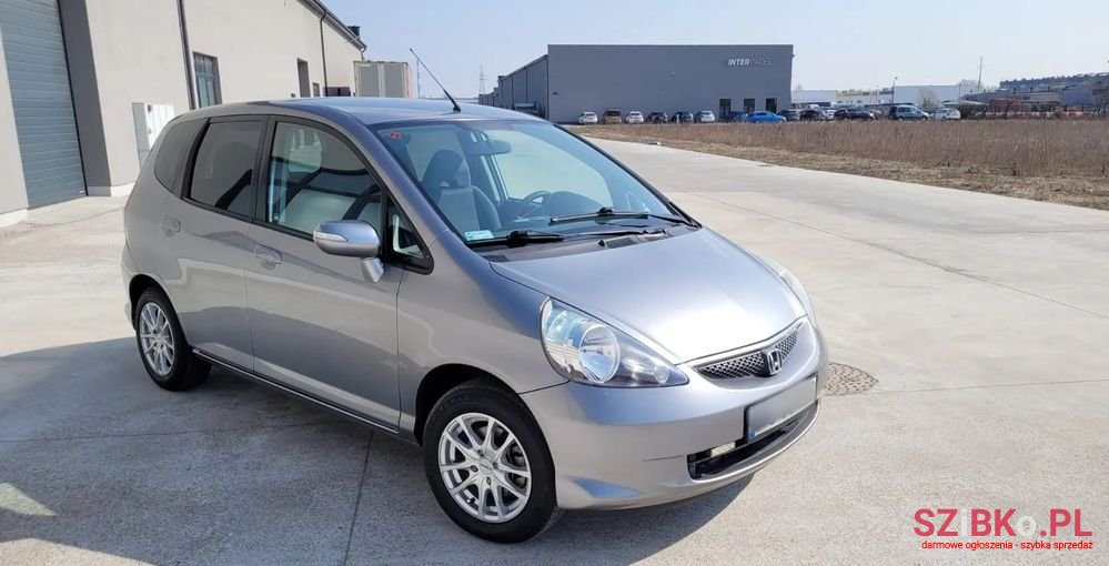 2005' Honda Jazz photo #1