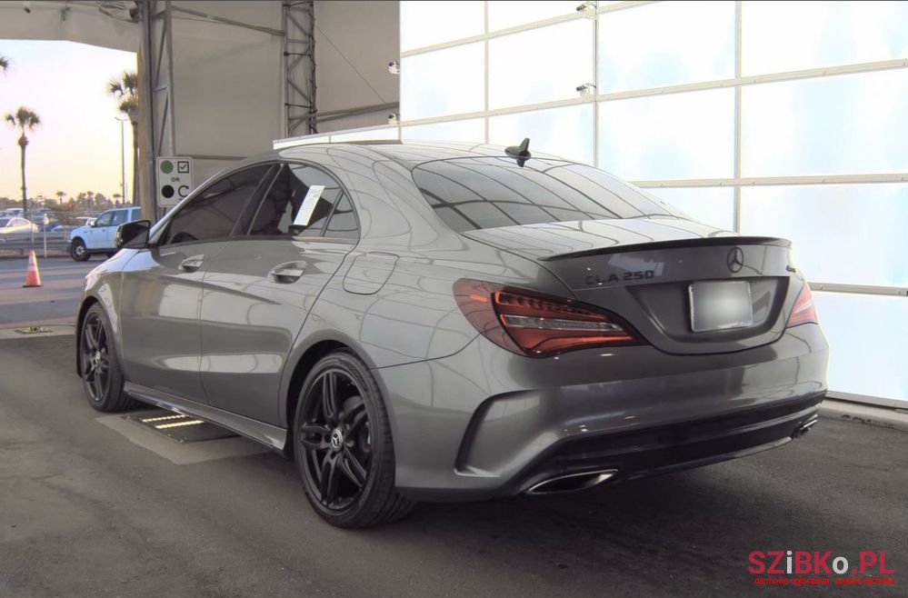 2018' Mercedes-Benz CLA 250 4-Matic photo #6