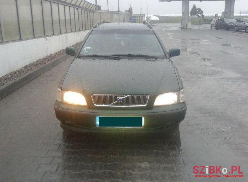 1999' Volvo V40 photo #3