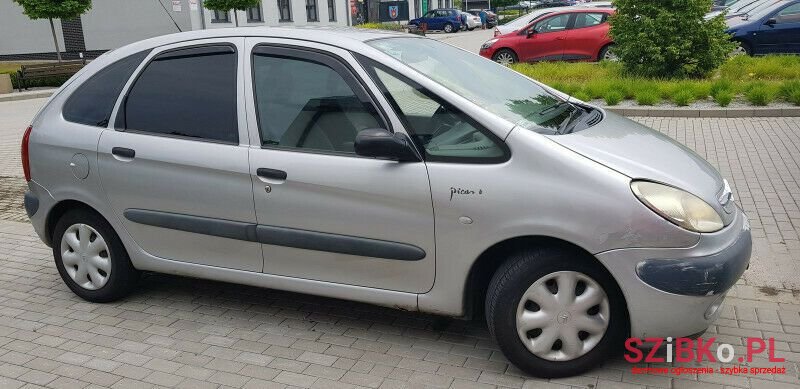 2000' Citroen Xsara Picasso photo #4